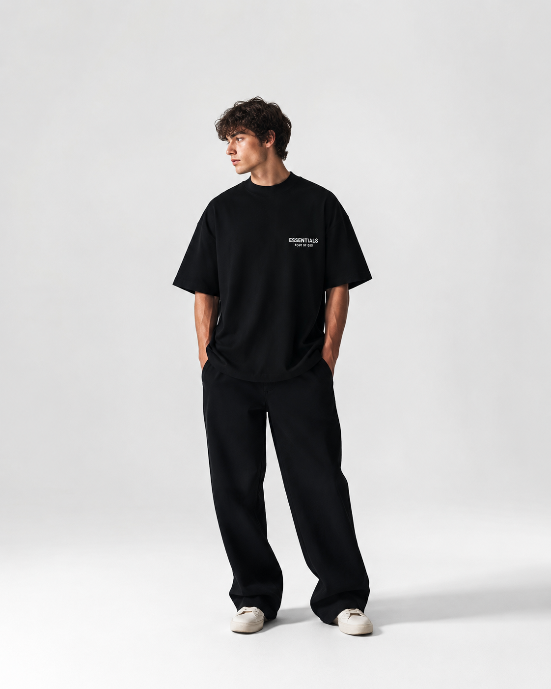 ESSENTIALS T-SHIRT